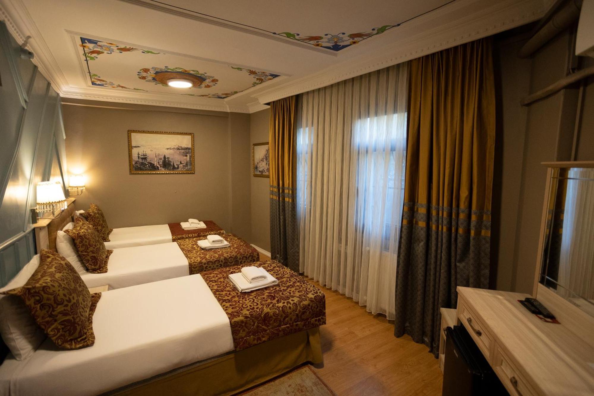 Tashkonak Studio Suites Istanbul Exterior photo